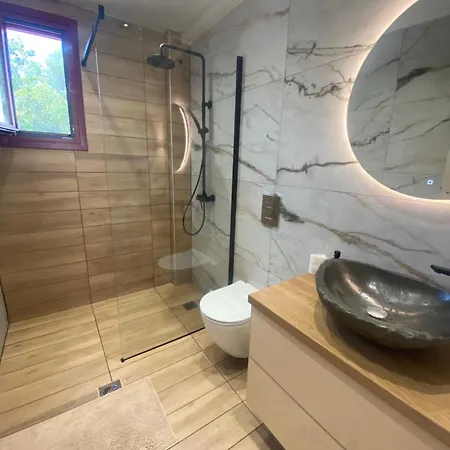 Holiday home Robola Retreat Valsamata