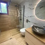 Vakantiehuis Robola Retreat Valsamata